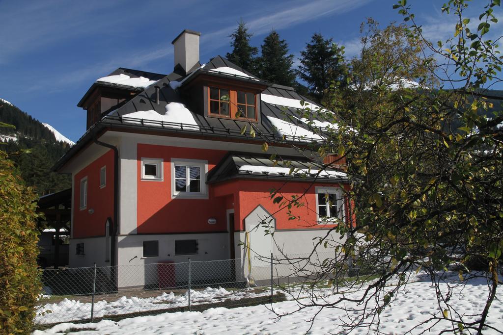 Villa Schnuck - Das Rote Ferienhaus 바트 가슈타인 외부 사진